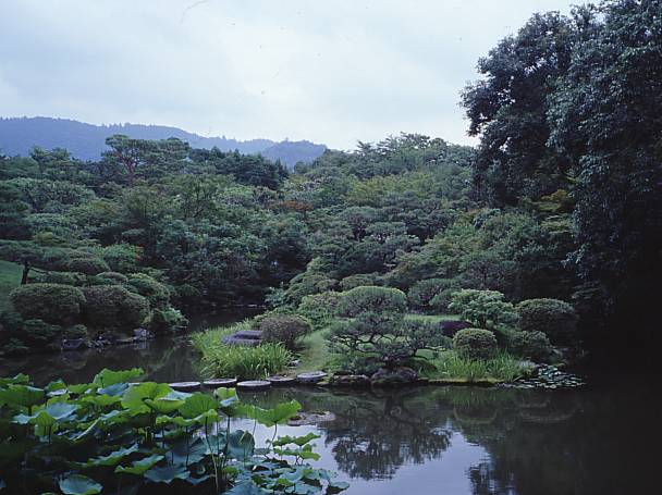 Isuien 1